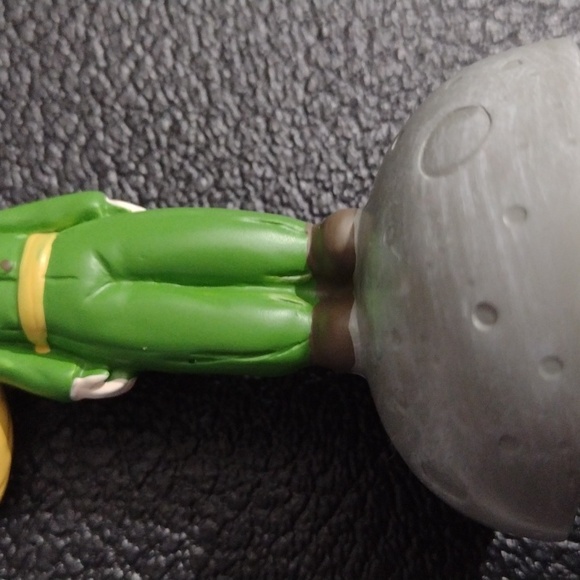 Little Prince on Planet Asteroid Petit Prince 3" tall sculpture cake top… - Picture 2 of 5